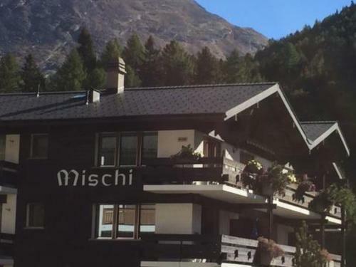 Apartment Mischi (008b03)