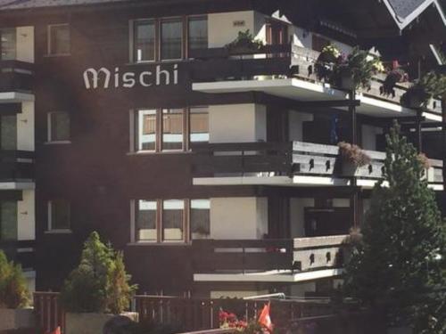 Apartment Mischi (008b03)