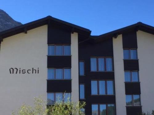 Apartment Mischi (008b03)