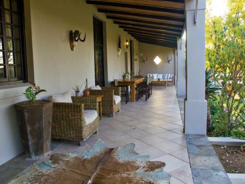 Villa Swartberg Private Game Lodge