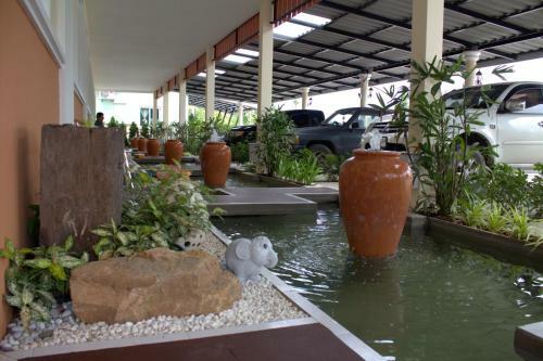 Hotel Fancy Carp Resort