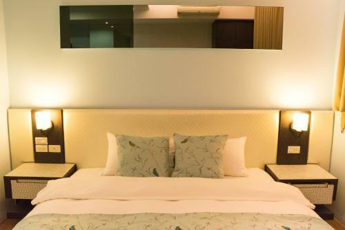 Bed & Breakfast W Hostel