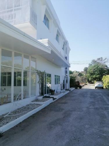 Hotel Patra Agaligotel