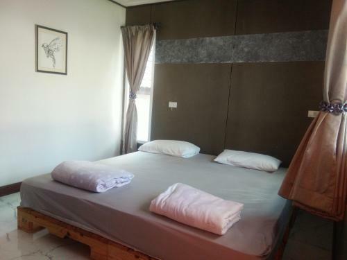 Hostal We Home
