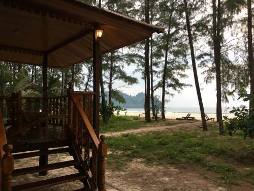 Hotel Aow Yai Bungalows