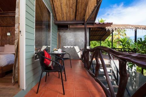 Hostal Majestic Sea View Koh Tao