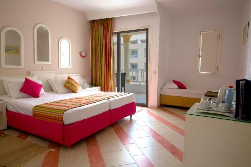 Hotel Golden Tulip Taj Sultan