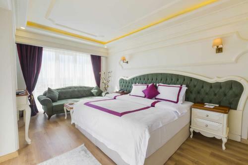 Andalouse Elegant Suite Hotel
