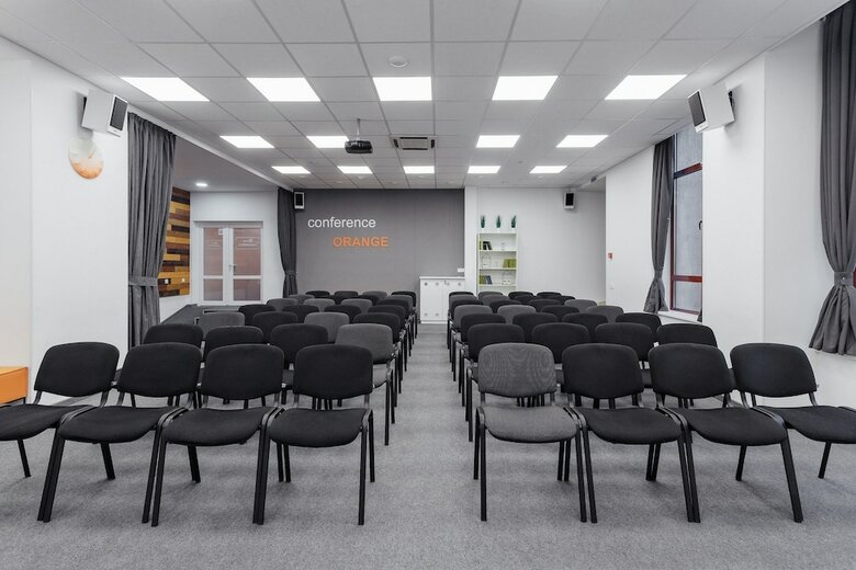 Orange Hotel