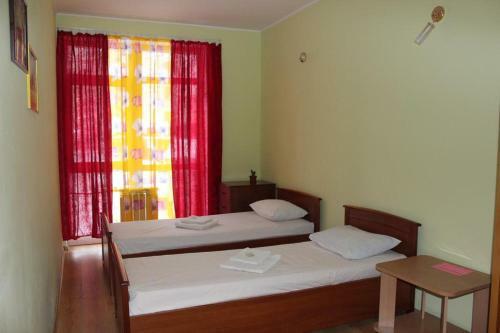 Hostal Lionheart Hotel