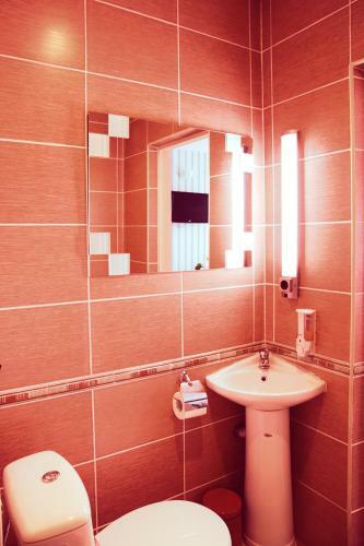 Hostal Lionheart Hotel