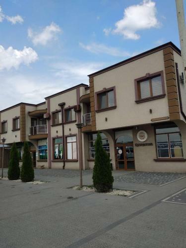 New Apartment Near Dastor Center