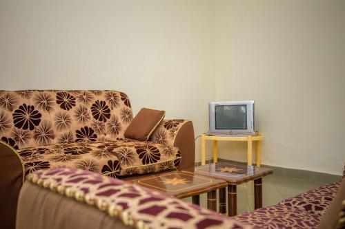 Albertine Tourist Hotel