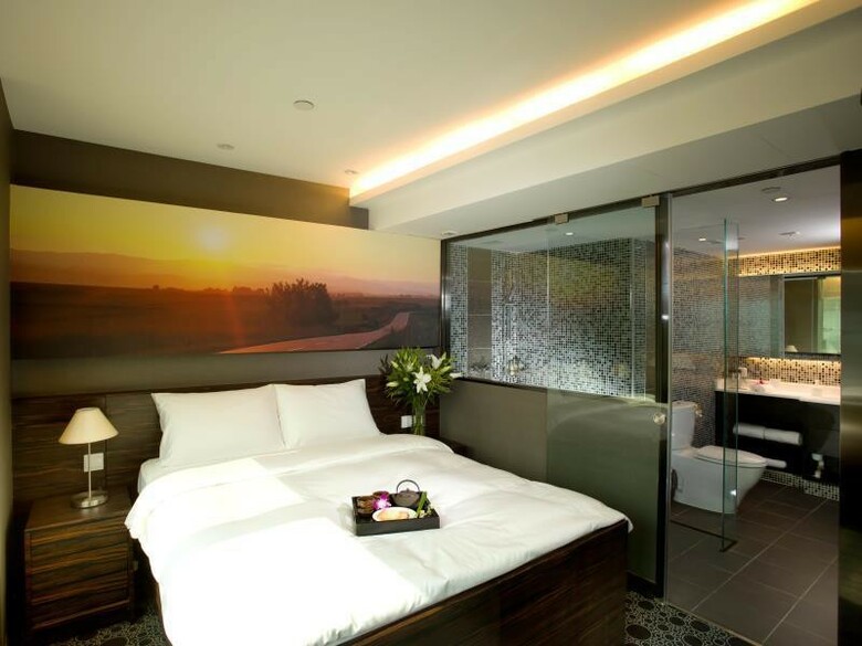Hotel Bonaparte By Rhombus