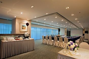 Hotel Harbour Plaza Metropolis
