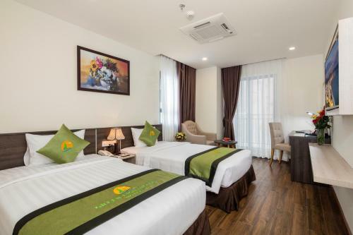 Green Lighthouse Hotel