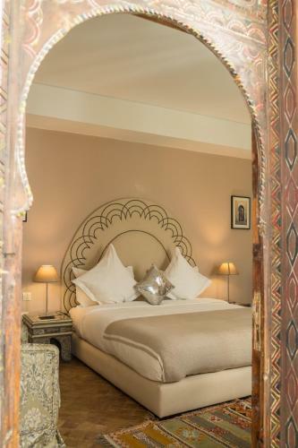 Riad Enchant�