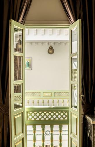 Riad Enchant�