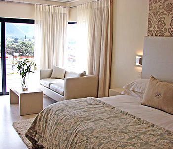 Harbour House Hotel