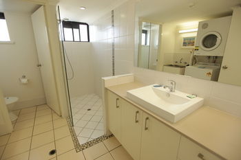 Windward Apartments
