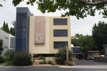 Motel 429