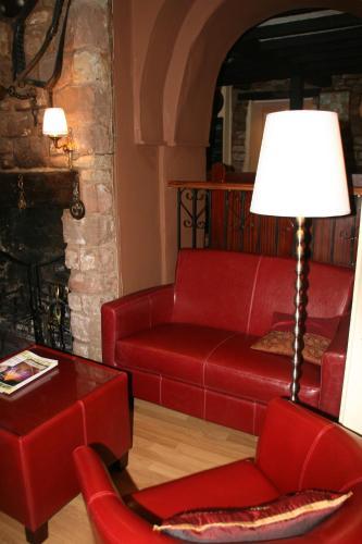 Castle Lodge Hotel