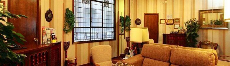 Hostal Montecarlo