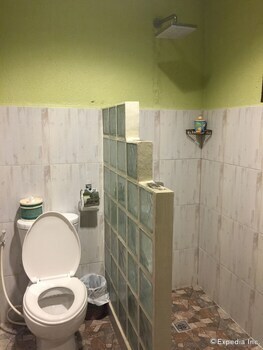 Hotel Bohol Bee Farm