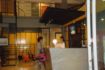 Oyes Hostel