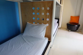 Oyes Hostel