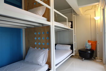 Oyes Hostel