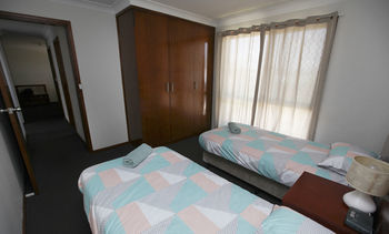 Central Serviced Apartments