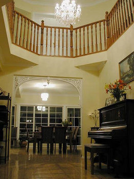 Grovely House Bed & Breakfast