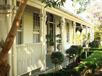 Hostal House Of Laurels