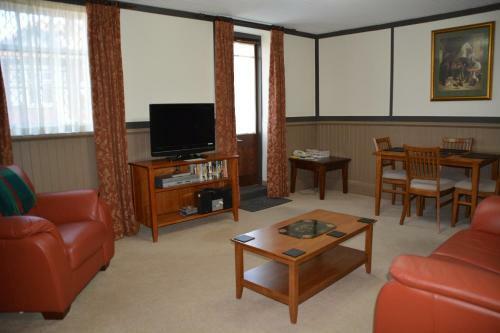 Apartments At York Mansions