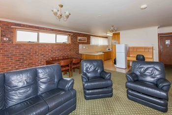 Bell Motel