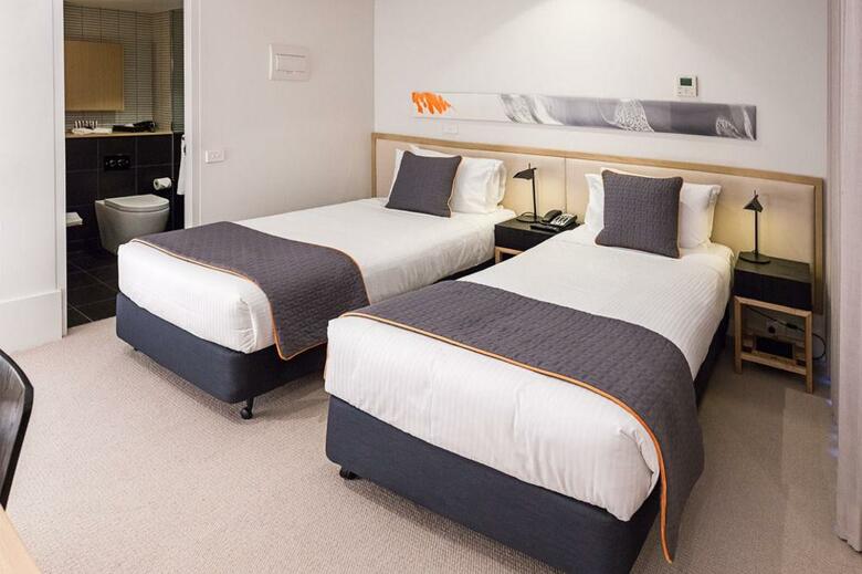 Brady Hotels