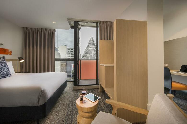 Brady Hotels