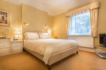 Hotel Balincourt Guest House