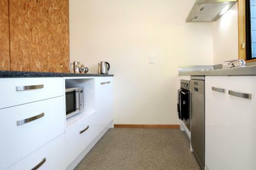 Queenstown Holiday Park & Motels Creeksyde