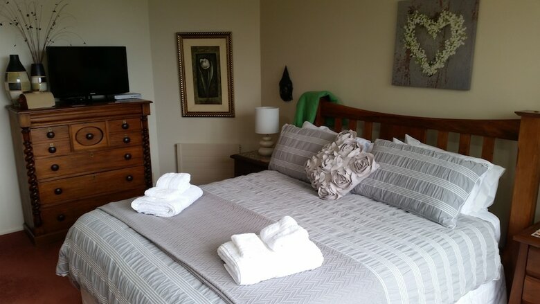 Oamaru House Bed And Breakfast