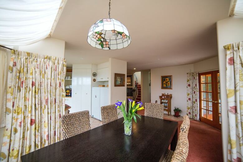 Oamaru House Bed And Breakfast