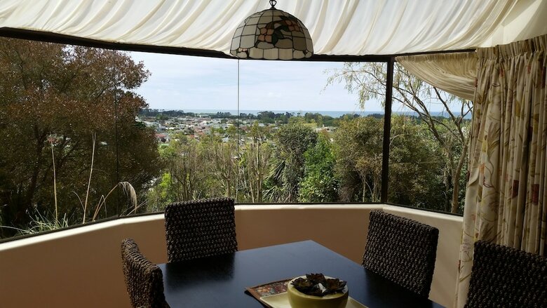 Oamaru House Bed And Breakfast