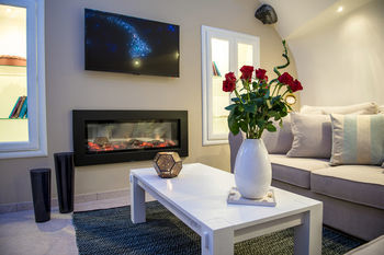 Villa Santorini Suite Home