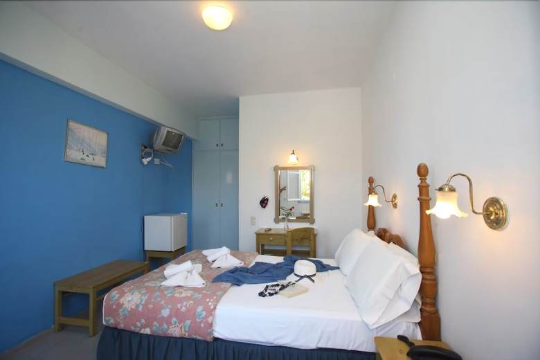 Dolphin Hotel