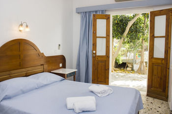Hotel Sourmeli Garden