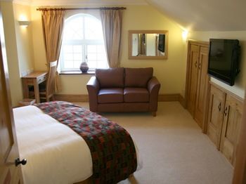 Hostal The Wharf House