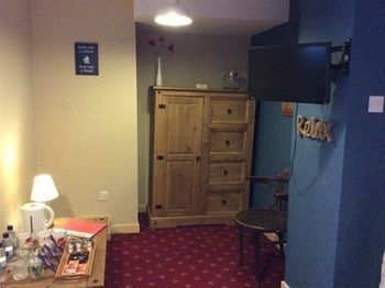 Hostal The Black Horse Inn