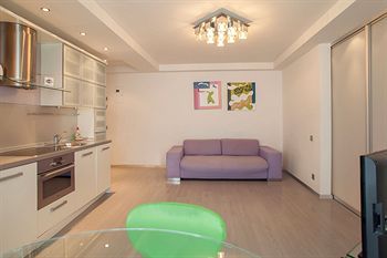 Apartamento Partner Guest House Saksahans'koho