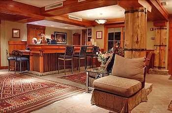 Hotel Inn At Lost Creek